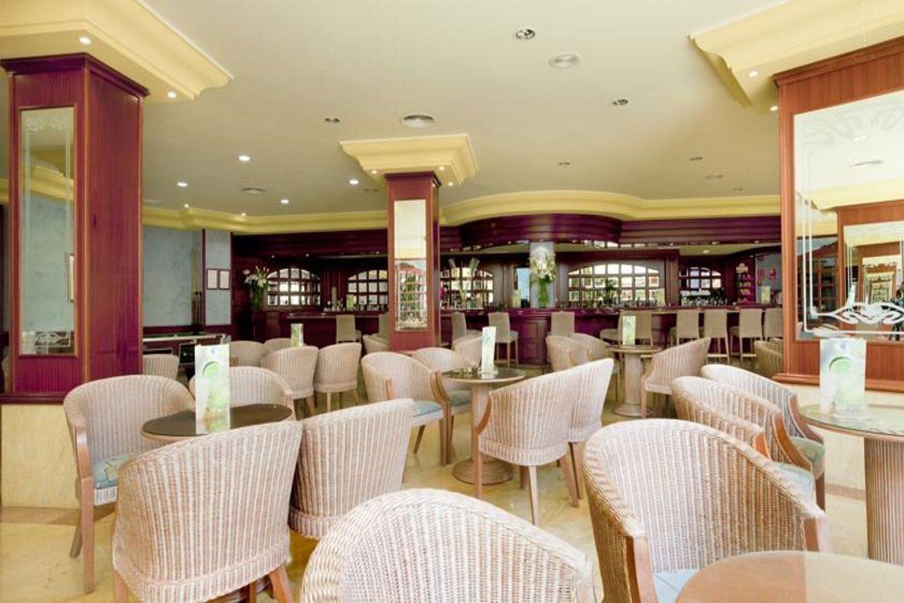 סנטה אאולריה דס ריו Grupotel Santa Eularia & Spa - Adults Only מראה חיצוני תמונה