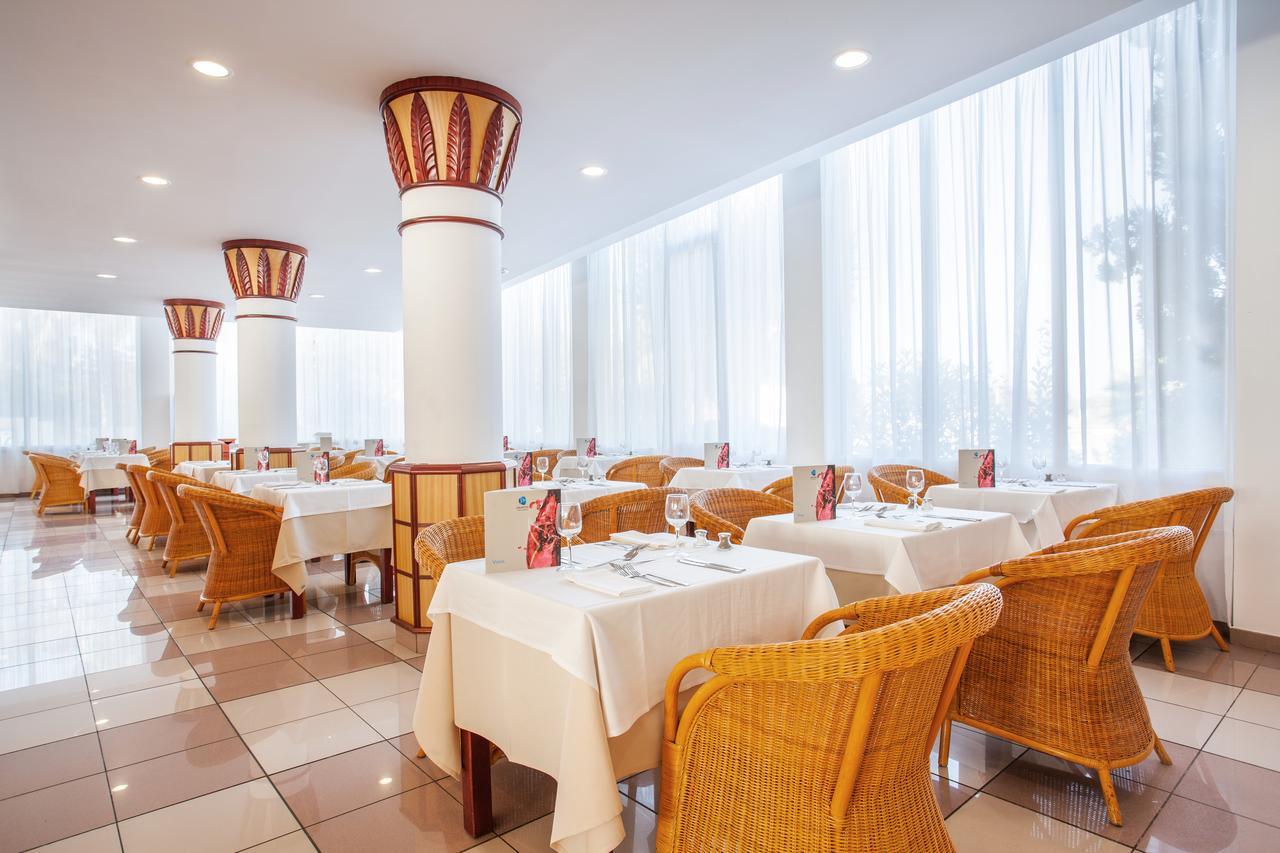 סנטה אאולריה דס ריו Grupotel Santa Eularia & Spa - Adults Only מראה חיצוני תמונה