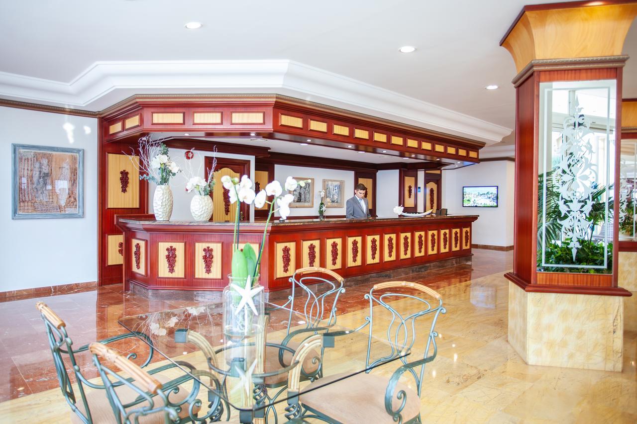 סנטה אאולריה דס ריו Grupotel Santa Eularia & Spa - Adults Only מראה חיצוני תמונה